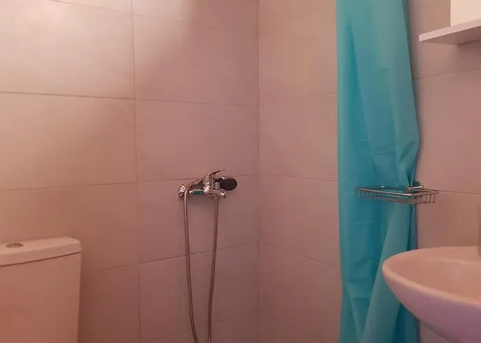 Sunshine Near New Port Of Mykonos Mykonos Town